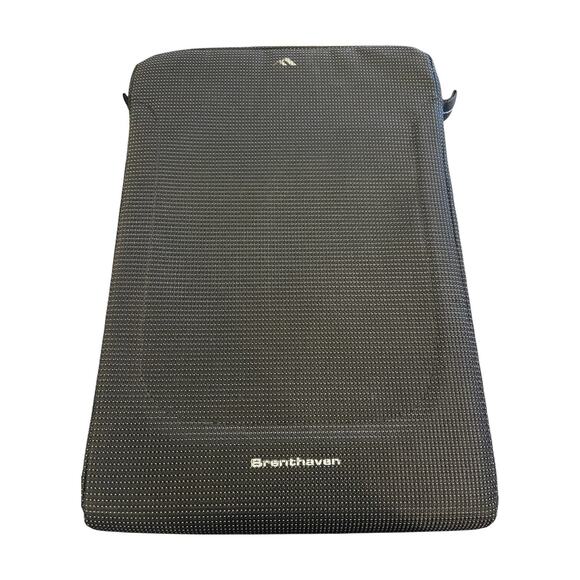 Brenthaven Vertical Messenger Black Cortex Laptop Computer Bag Fits Up to 13” - Picture 2 of 9
